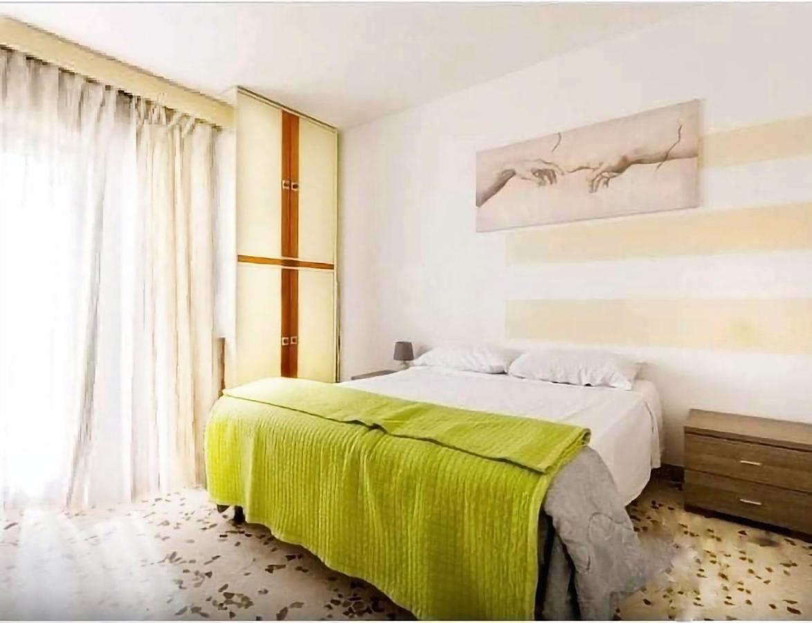 "Vacanze Romane" Stazione Tiburtina, Appartamento Tre Camere Da Letto 5 Posti Letto Luaran gambar